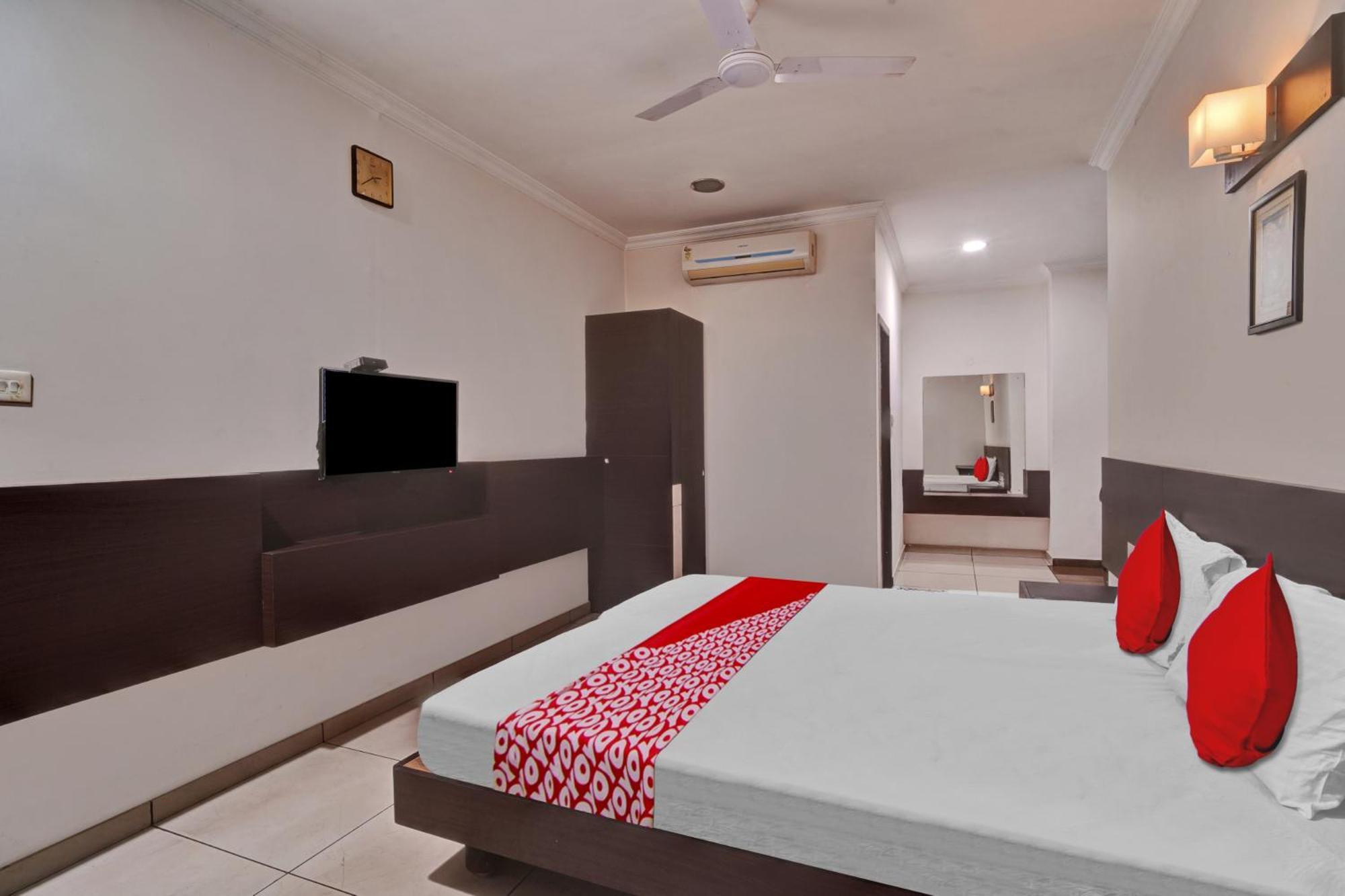 Hotel O Jk Inn Tiruppur Extérieur photo