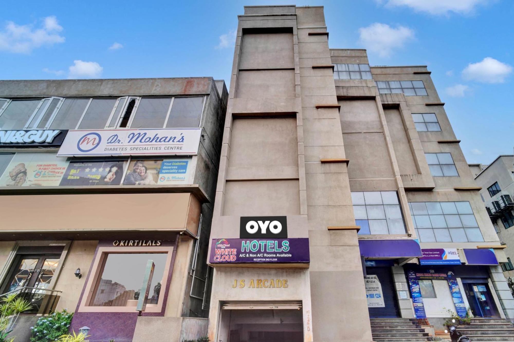 Hotel O Jk Inn Tiruppur Extérieur photo